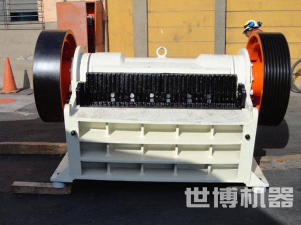 老虎口細(xì)碎機(jī)