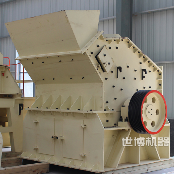 細(xì)碎機的生產(chǎn)車間