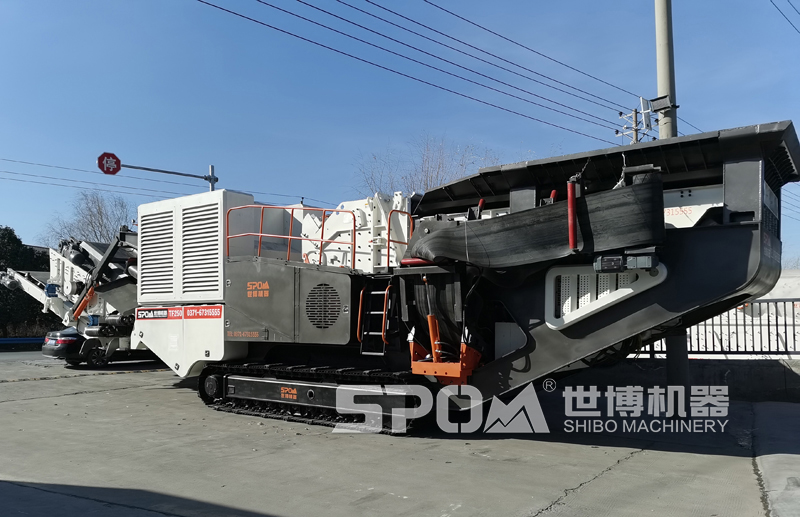 履帶式聯(lián)合破碎機