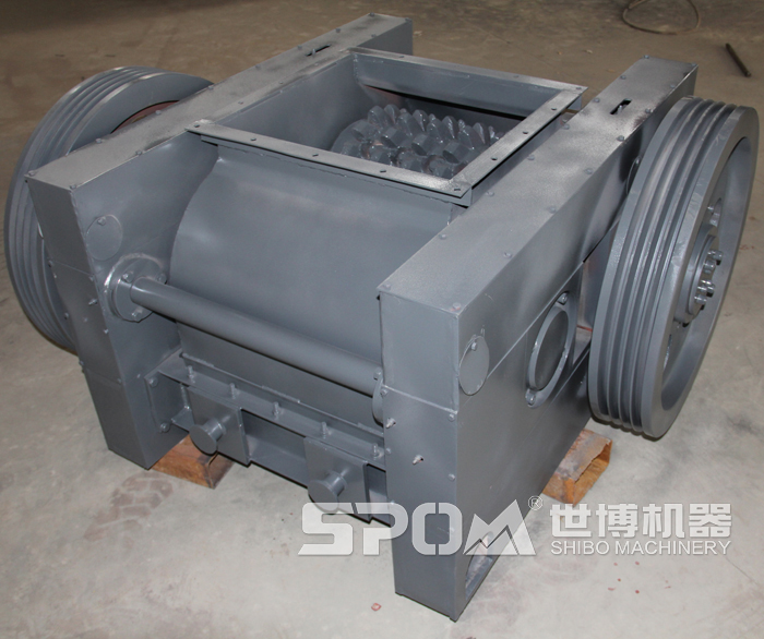 齒輥破碎機(jī)